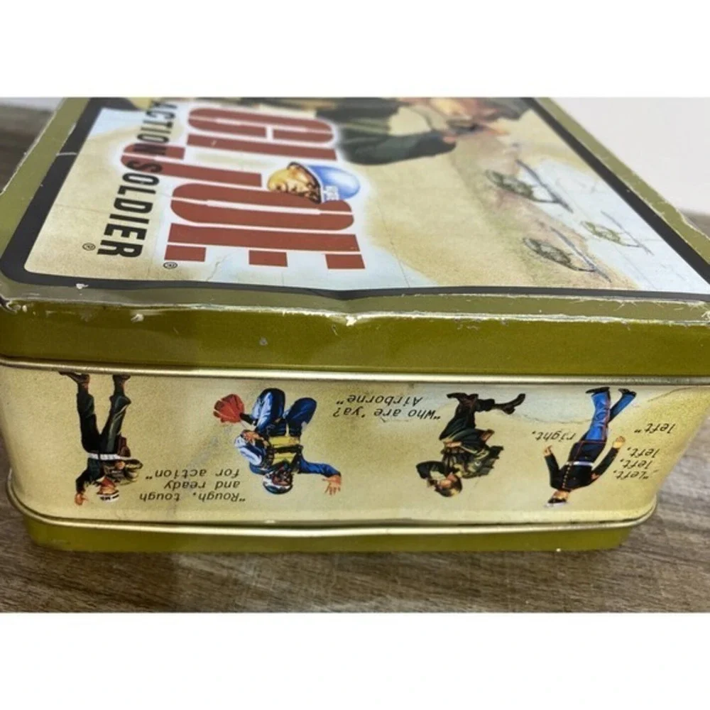 Vintage 1997 GI JOE Action Soldier TIN LUNCH‎ BOX Collectible Item